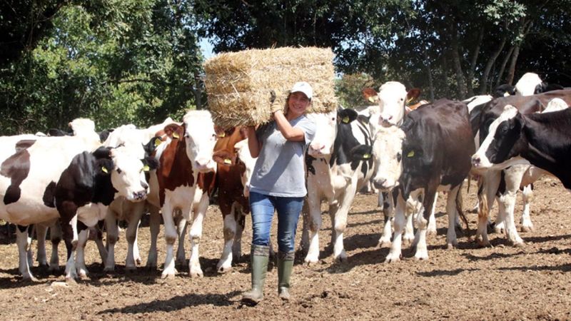 İstanbul'un stresinden kaçarak eşinin köyünde çiftlik kurdu