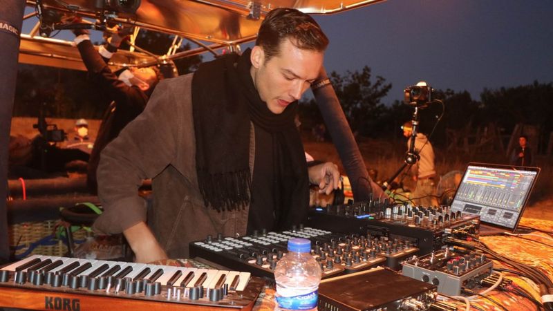 DJ Ben Böhmer, Kapadokya’da DJ performansı sergiledi
