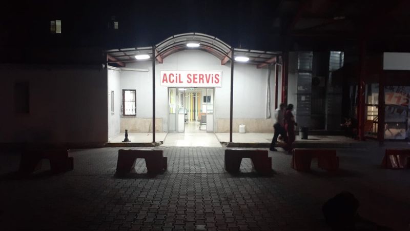 İzmir'de misafirliğe gelen akrabalarını bıçakladı