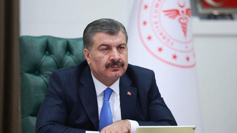 Bakan Fahrettin Koca: Bilim Kurulu maçların seyircisiz oynanmasını önerdi