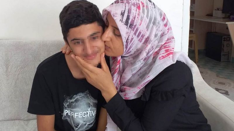 Antalya'da 1 aydır kayıp olarak aranan genç internet kafede bulundu