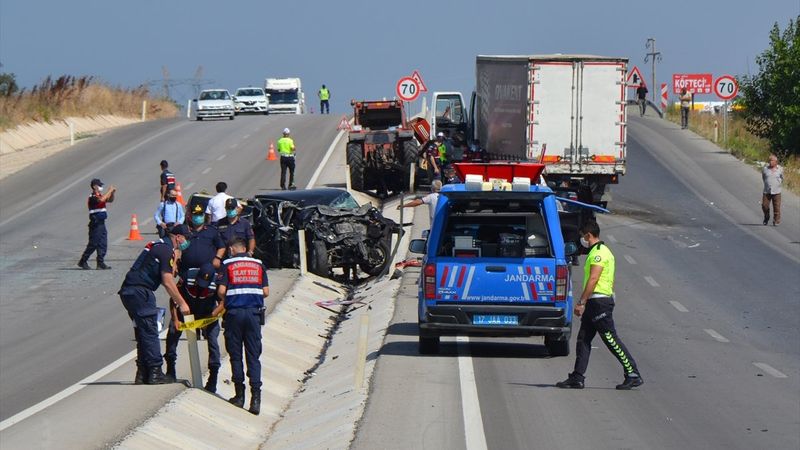 Biga'da peş peşe trafik kazası: 1 ölü, 6 yaralı
