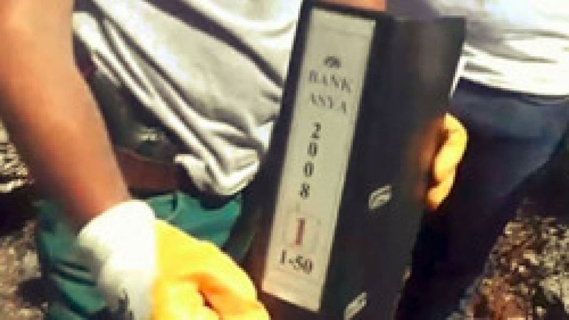 Antalya'da FETÖ'cülerin ormana gömdüğü 31 çuval bulundu