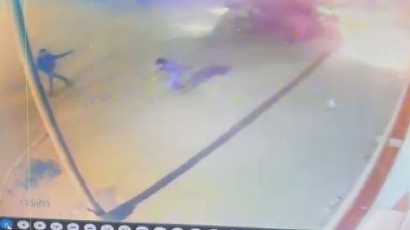 Avcılar'da kaza yapıp, polise ateş açan şüpheliler