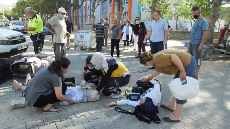 Balıkesir'de otomobil ile motosiklet çarpıştı: 2 yaralı