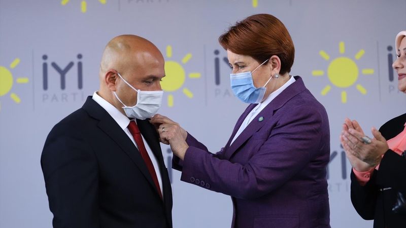 Samsun Bağımsız Milletvekili Erhan Usta İYİ Parti’ye katıldı