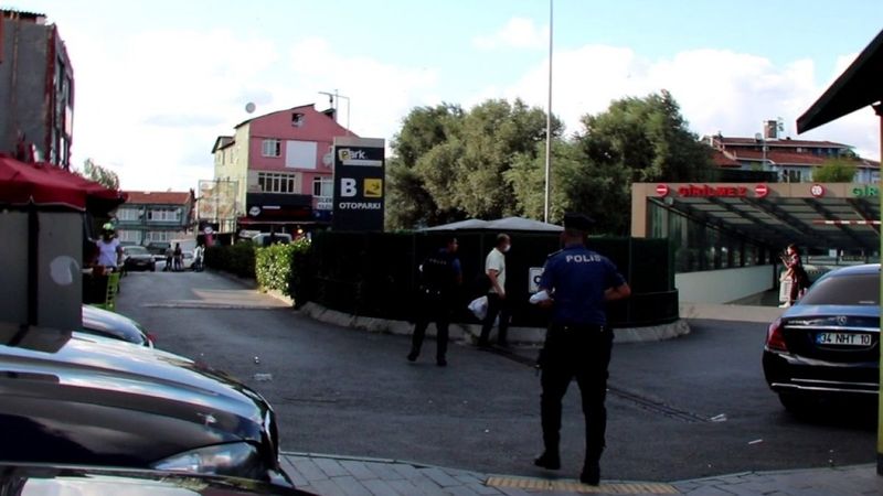 Çağlayan Adliyesi önündeki çatışma anları kamerada