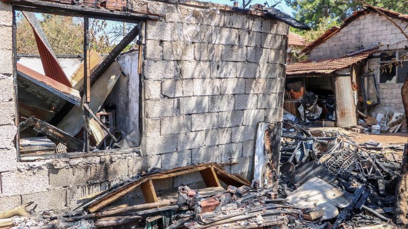 Antalya'da çıkmaz sokak davasını kazanan kadının hayatını cehenneme döndü
