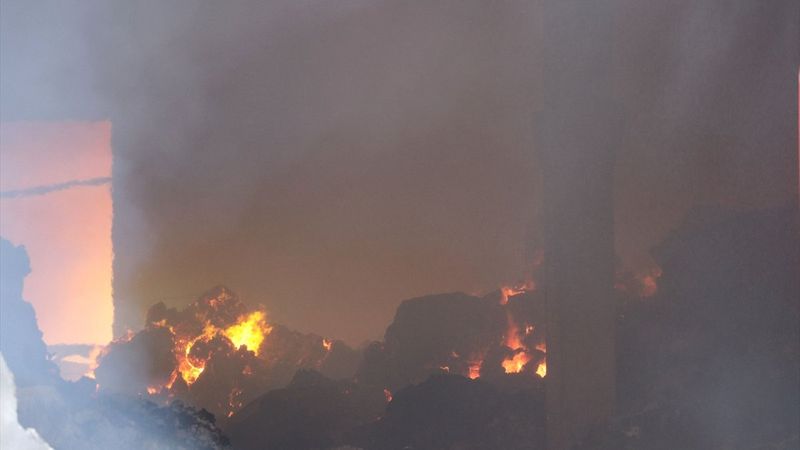 Kahramanmaraş'ta tekstil fabrikasında yangın