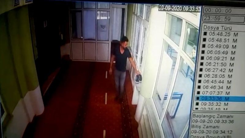 Balıkesir'de caminin bağış parası çalındı