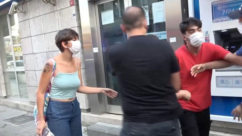 Tuzla’da maskesiz şahıstan polise tehdit