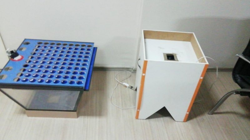 Manisa'da kumar oynayıp, maske takmayan 11 kişiye para cezası