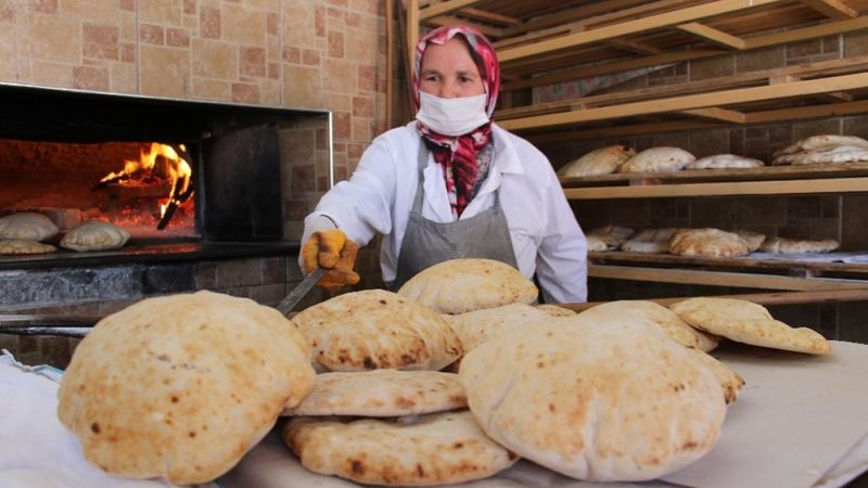 60 yaşında kendi işini kurdu, komşularını istihdam etti