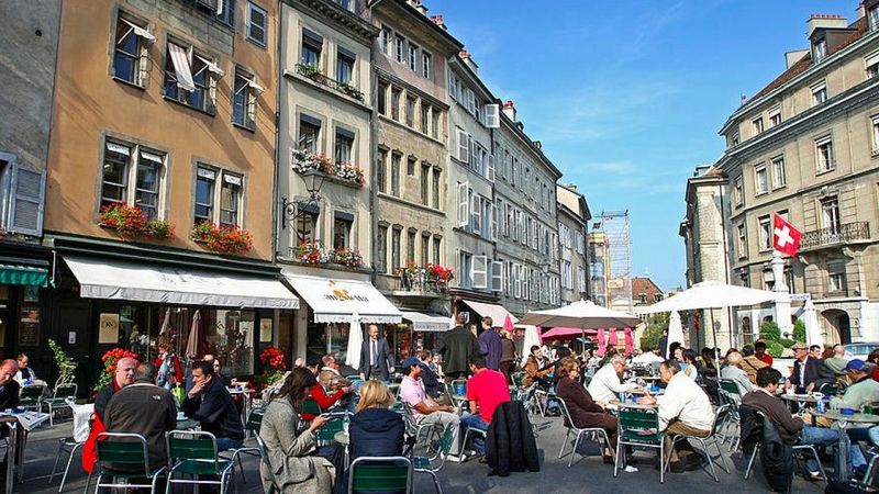 Cenevre'de dünyanın en yüksek asgari ücreti uygulanmaya başladı