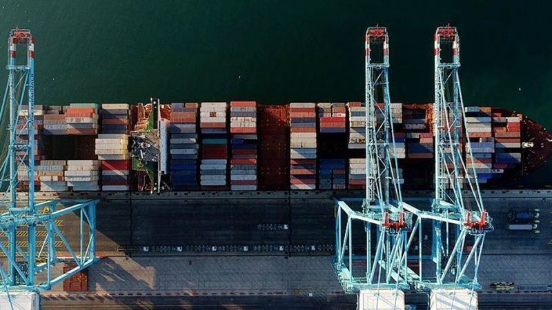 Dış ticaret açığı ağustosta yükseldi