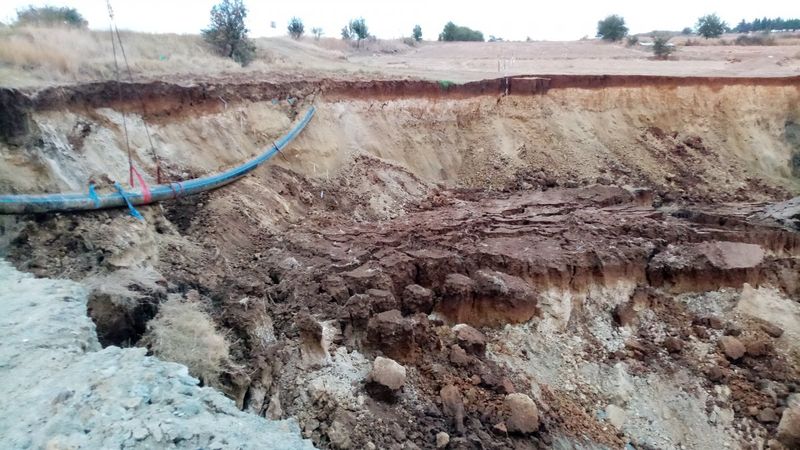 Tekirdağ’da dev çukur oluştu