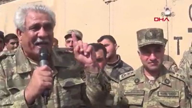 Azerbaycan askerleri Karabağ'da ilerleyişini kutladı