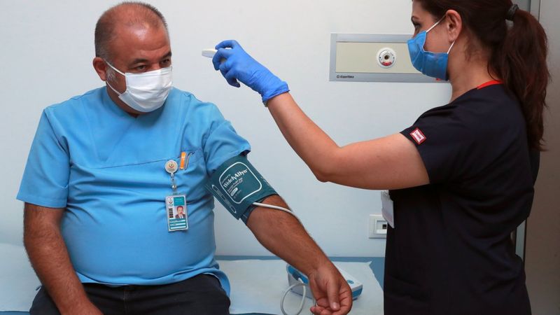 Koronavirüs aşı denemeleri Ankara Şehir Hastanesi'nde başladı