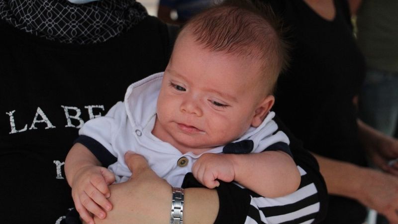 Antalya’da terk edilmiş üç aylık bebek bulundu