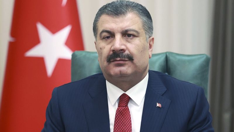 Sağlık Bakanı Fahrettin Koca: Salgına rağmen tedavi hizmetimiz sürüyor