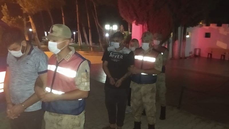 Hatay'da gelin, kayınpederinin parasını çalması için hırsız tuttu