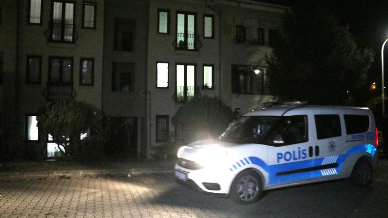 Düzce'de kız arkadaşını öldüren, kendini yaralayan saldırgan kurtarılamadı