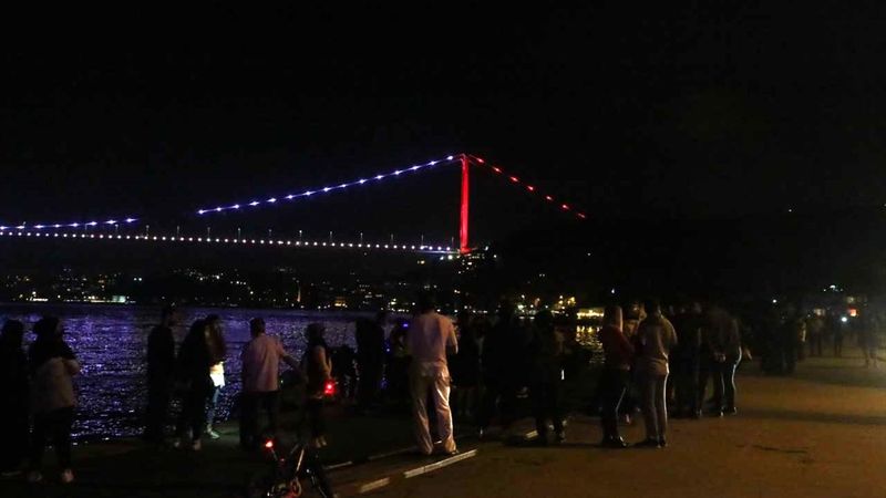 Emirgan'da erkek arkadaşıyla tartışan genç kız denize atladı