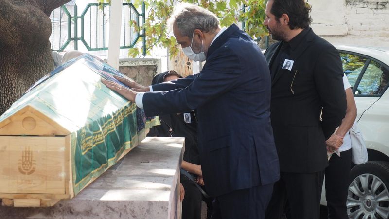 Yavuz Bingöl'ün kansere yenik düşen kız kardeşi defnedildi