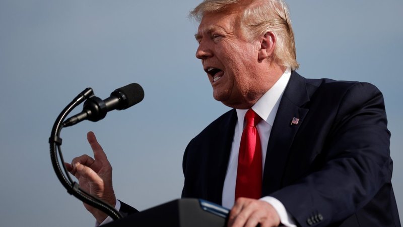 Trump'tan yaşlılara ücretsiz aşı vaadi