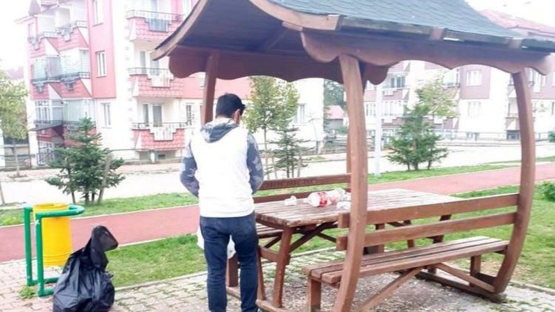 Bolu’da çöplerini bıraktığı parkta cüzdanını unutan gence ibretlik ceza