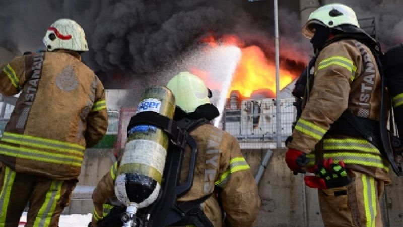 Sakarya'da evde çıkan yangında 2 çocuk öldü