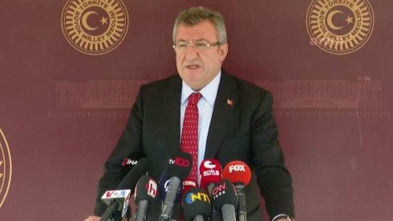 CHP'li Engin Altay'dan Macron ve Charlie Hebdo tepkisi