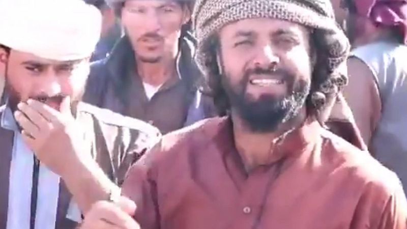 Suriye'de terör örgütü PKK işgali altındaki kasabada halk isyanı