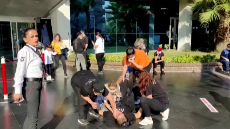 İzmir’deki deprem sırasında baygınlık geçirenler