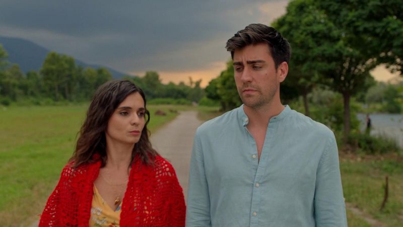 Yanımda Kal filmi hangi kanalda, saat kaçta? Yanımda Kal film konusu ve oyuncuları