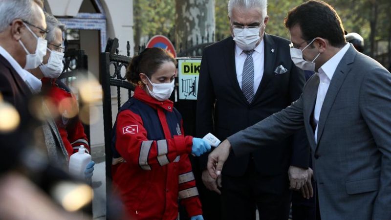 Ekrem İmamoğlu İzmir'e gitti