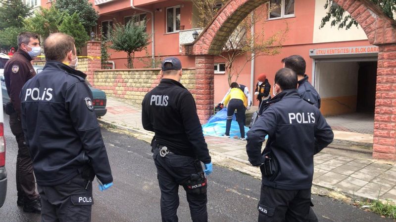 Tekirdağ'da halı silkelerken balkondan düşerek öldü