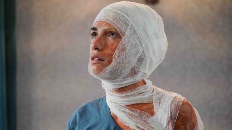 Alev Alev dizisi Çiçek karakteri kimdir? Hazar Ergüçlü kaç yaşında, nereli?