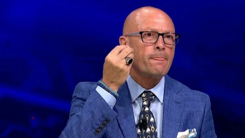 Erol Mütercimler hakim karşısına çıktı