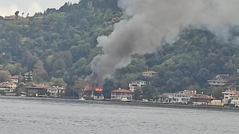 Vaniköy Camii'nin İmamı: Ziynet eşyalarımı bulamadım