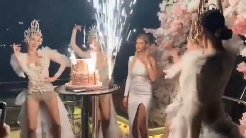 Boğaz’da yine yat partisi: Yasağa uymayanlar doyasıya eğlendi