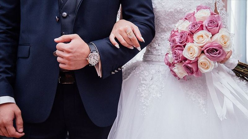 Düğün salonları kapandı mı? Kına, nişan, nikah ve düğünler yasaklandı mı? Düğün kısıtlaması detayları..