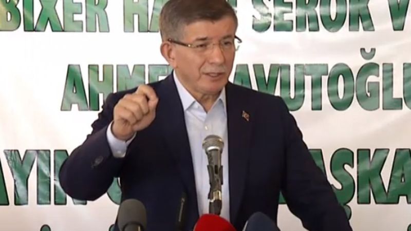 Ahmet Davutoğlu'ndan Suriye Kürtleri çıkışı