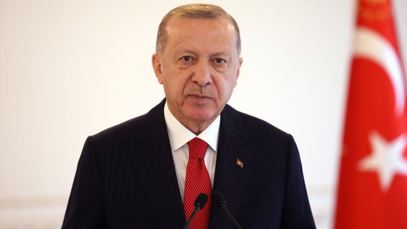 Cumhurbaşkanı Erdoğan'dan Bülent Arınç'ın açıklamalarına tepki