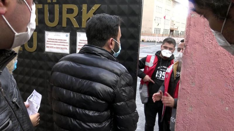 KPSS’ye geç kalanlar yine kapılarda ağladı