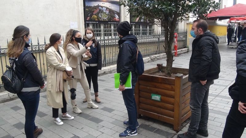 İstanbul'da polise 'kapa çeneni' deyince gözaltına alındı