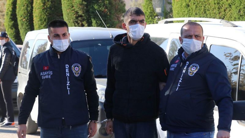 Denizli'de kendisini darbeden uyuşturucu satıcısını öldürdü