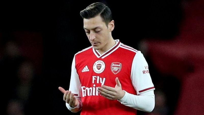 Mesut Özil: Ne zaman gideceğime ben karar veririm