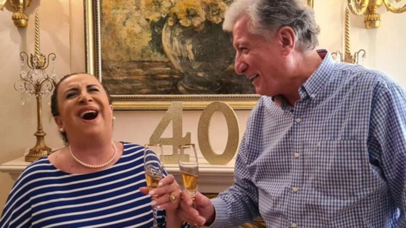 Perran Kutman ve Koral Sarıtaş'ın 40. yıl kutlaması