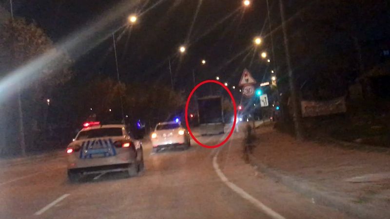 Bursa'da kardeşinin kamyonetini çalıp, kaza yaptı